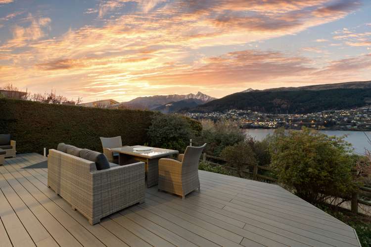 379 Peninsula Road Kelvin Heights_5