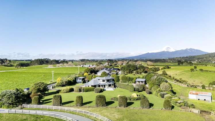 74 Koru Road Omata_22