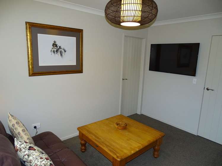 10 Howden Street Waiuku_11