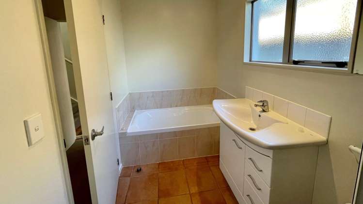 10a Park Terrace Hamilton Central_12