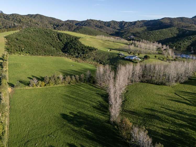 683F Puketona Road Haruru_22