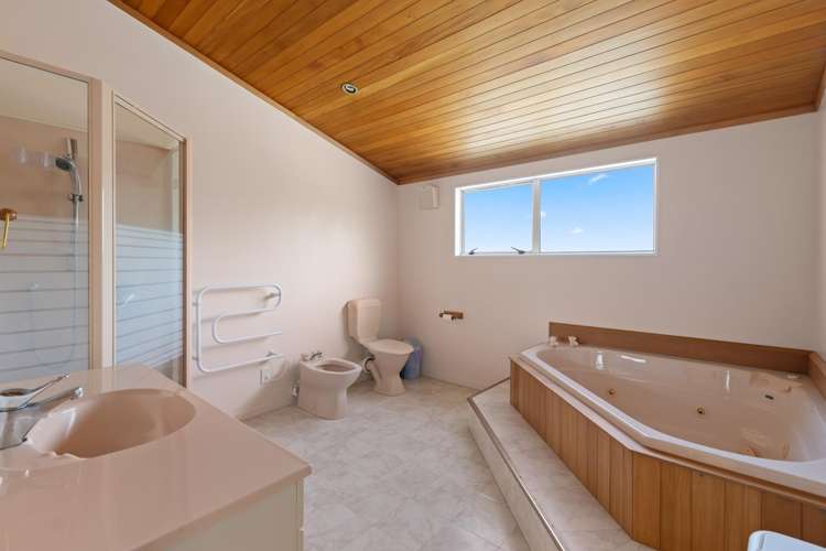 160 Westchester Drive Churton Park_17