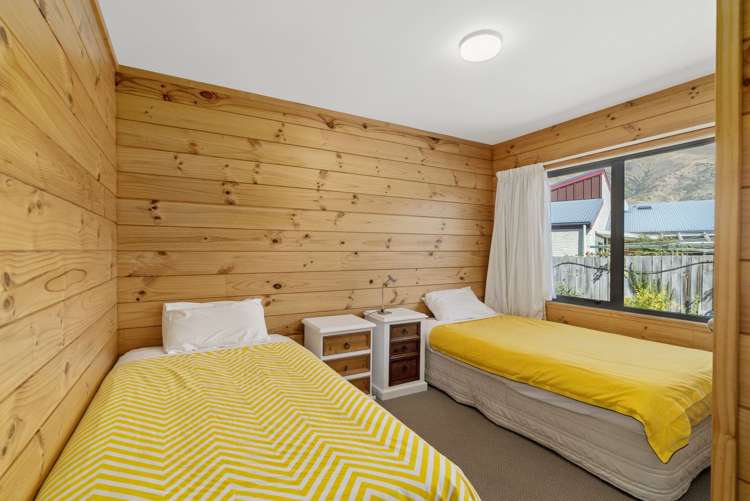 8 Meadowstone Drive Wanaka_13