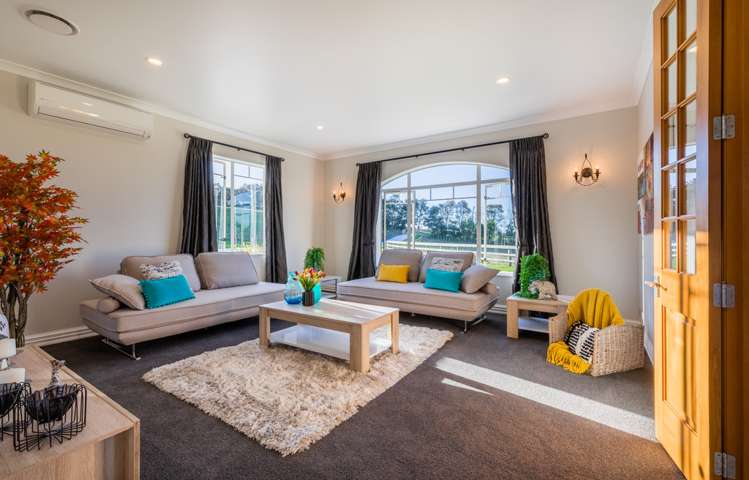 434 Waitakere Road Taupaki_10