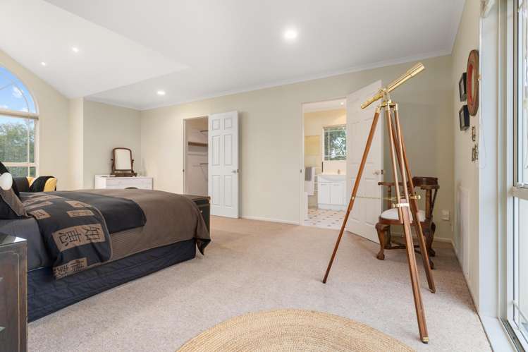 53 Willow Park Drive Opaki_19