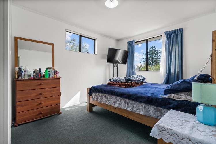 2/61 Mcannalley Street Manurewa_6