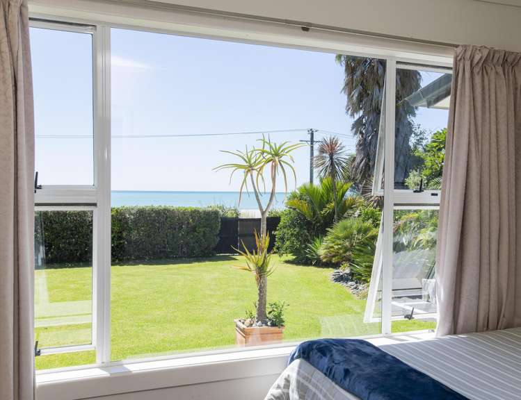 6 Mere Street Tokomaru Bay_13