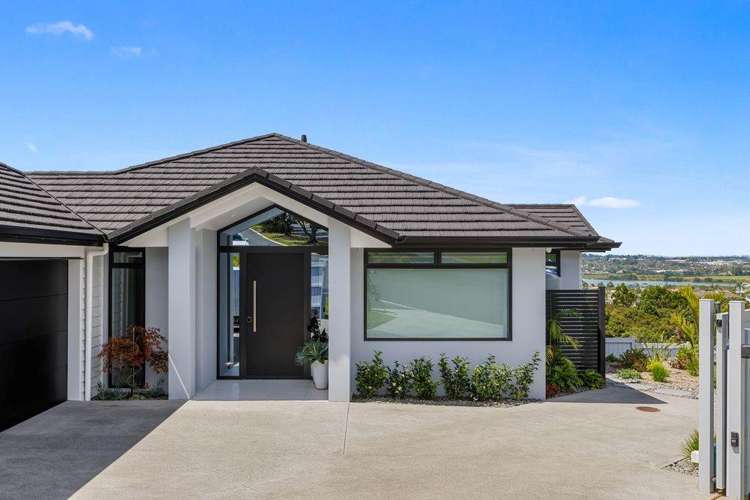 2 Ascot Way Orewa_6