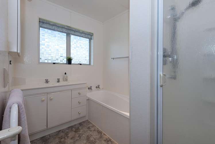 15 Windsor Avenue Te Kamo_19