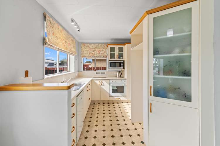 133 Coronation Avenue_5