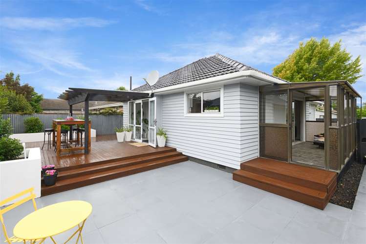 61 Dunedin Street Redwood_1