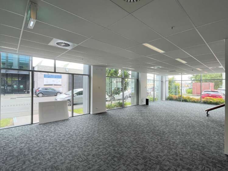 351 Lincoln Road Addington_1