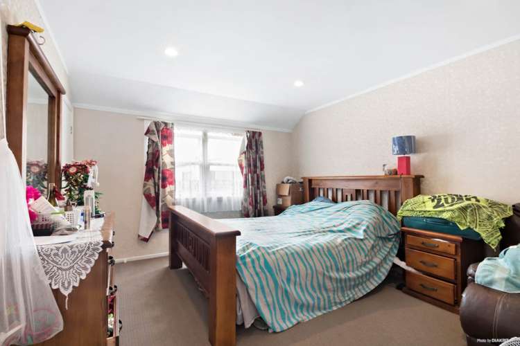 8 Kiernan Place Kelston_7