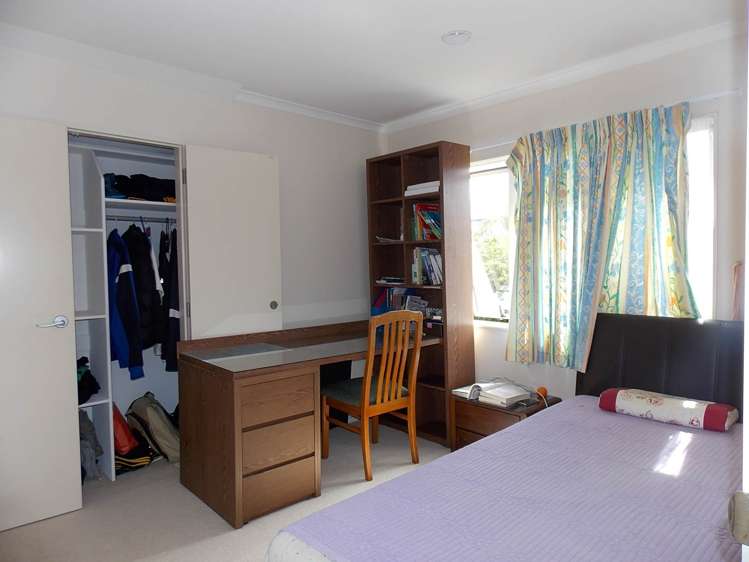 95b The Drive Epsom_7
