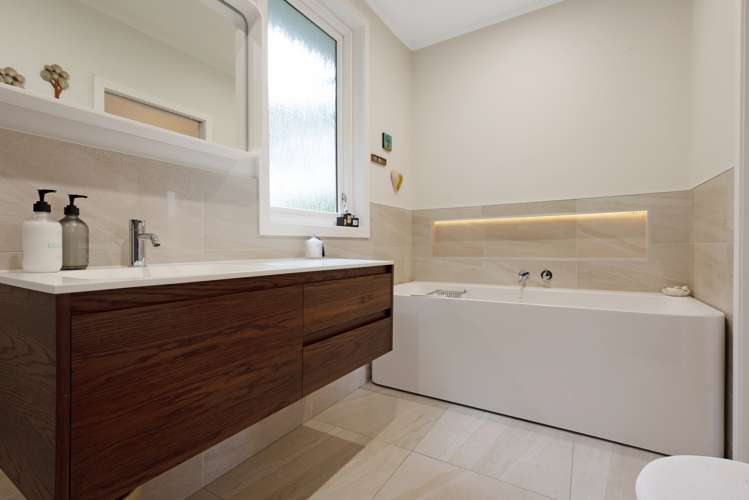 84 Beauchamp Street Karori_19