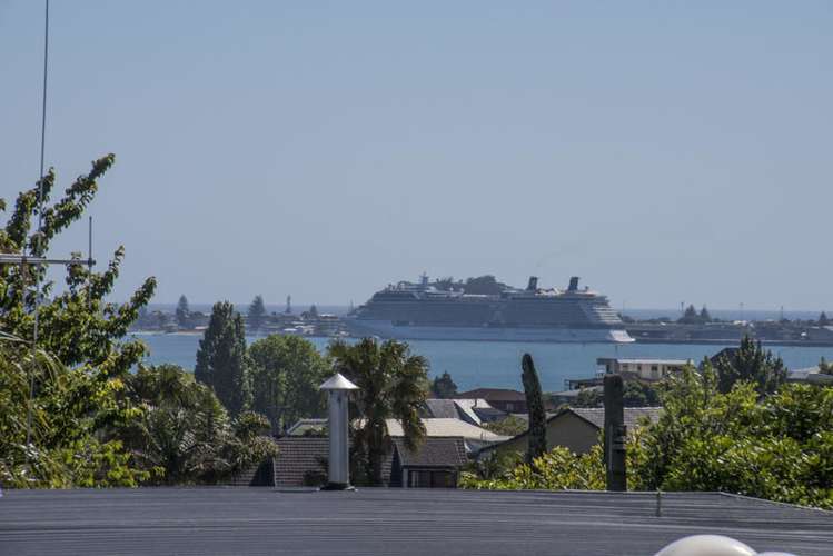 82 Maungawhare Place Otumoetai_4