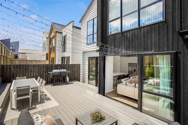 81 Matakohe Road Westgate_17