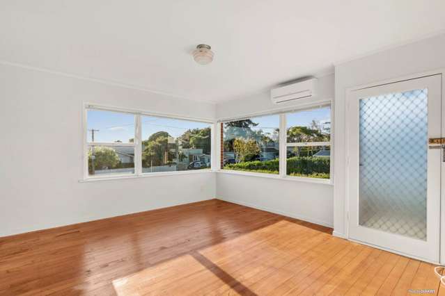 1/4 Harlston Road Mount Albert_2