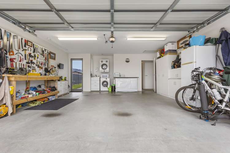 4 Ethereal Crescent Cromwell_13