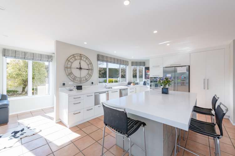 28 Ranzau Road West Hope_8