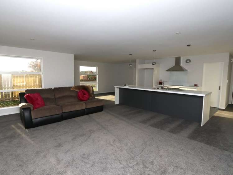 13 Whiteoak Grove Tinwald_16