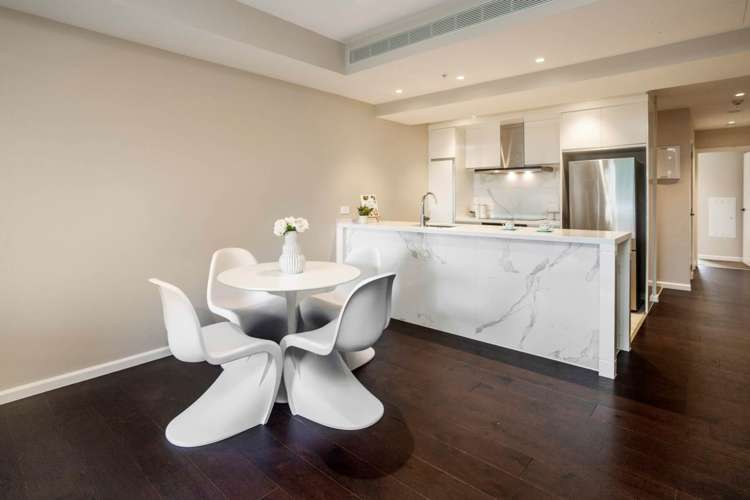 617/41 Beach Road Auckland Central_6