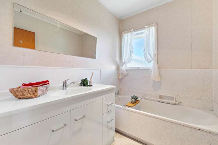 1/1 Prangley Avenue Mangere_10