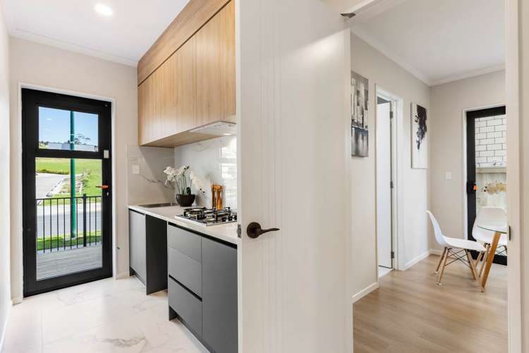 49 Koromeke Street Flat Bush_14