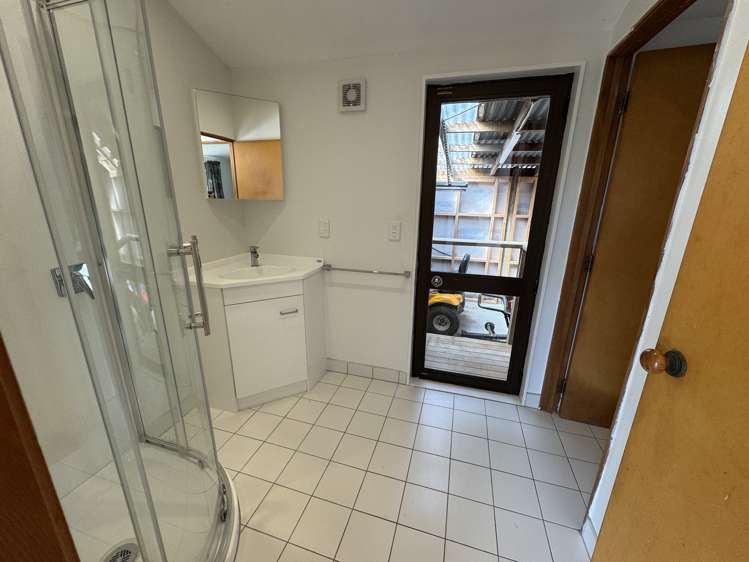Address withheld Helensville_11