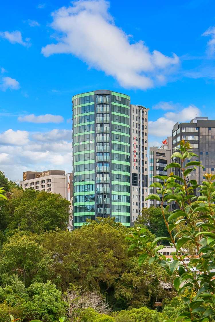 902/18 Saint Martins Lane Grafton_19