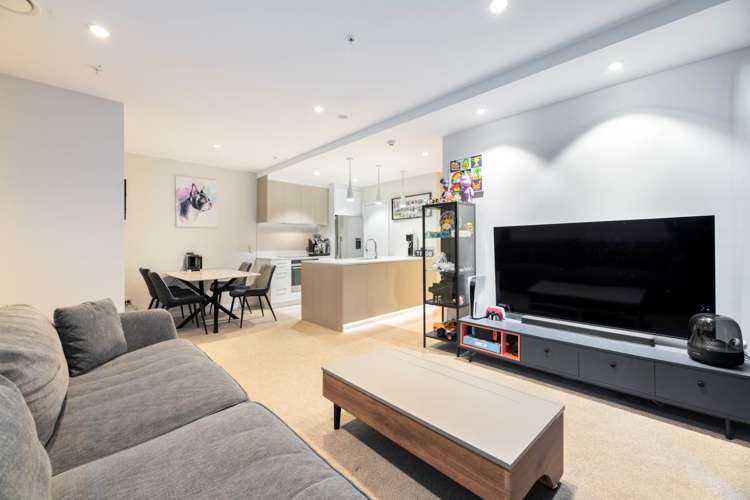 207/4 Bute Road Browns Bay_2