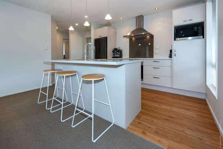 10 Bideford Place Dallington_13