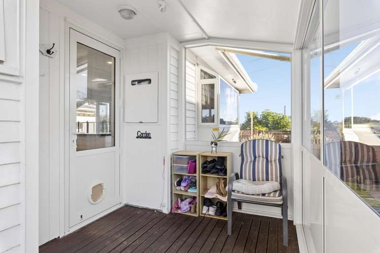 186 Russell Road Huntly_14