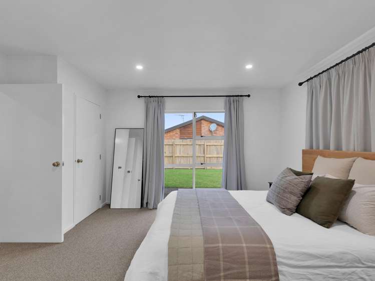 31 Forth Crescent Glenview_15