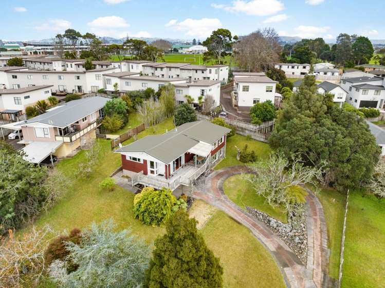 64 Holly Street Avondale_30