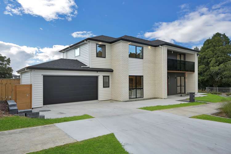 1 Tullymore Drive Flat Bush_25