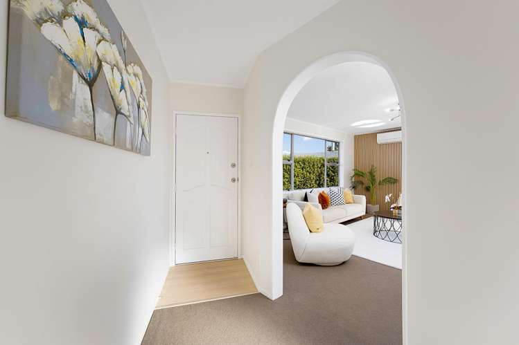 85 Riverpark Crescent Henderson_14