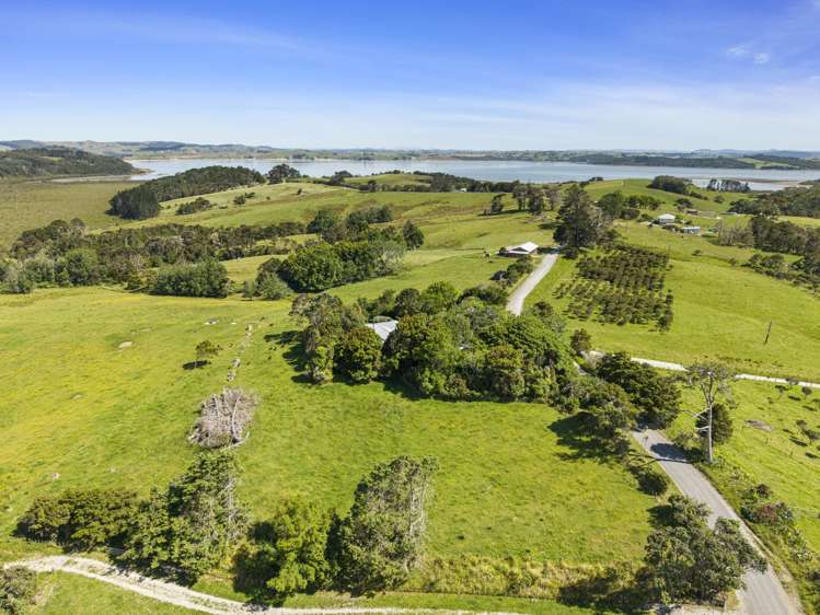 79 Marsh Road Wharehine_29