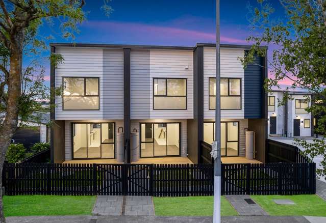 17 Barneys Farm Road Manurewa_1