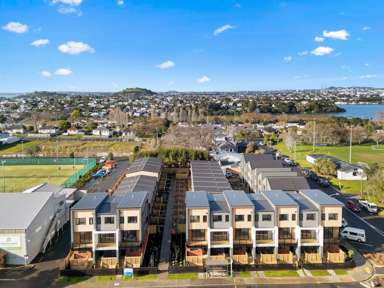 2/1D Rosyth Avenue_1
