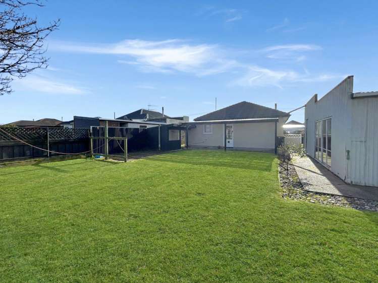 17 Renfrew Street 2263_12