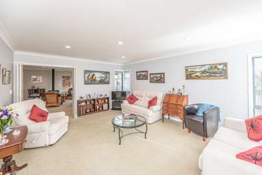 12 Perrett Drive_4