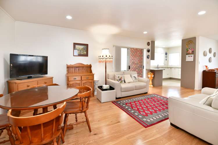 110 Lakeside Drive Orewa_5