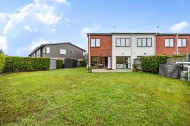 22 Tamiro Road_1