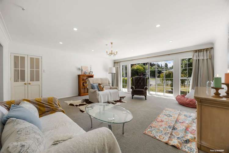 6 Scenic Drive Hill Park_2