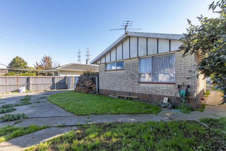 72 Denise Crescent Hornby_12