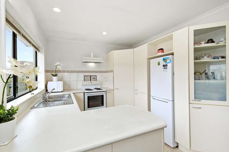 1 Elena Place Tawa_7