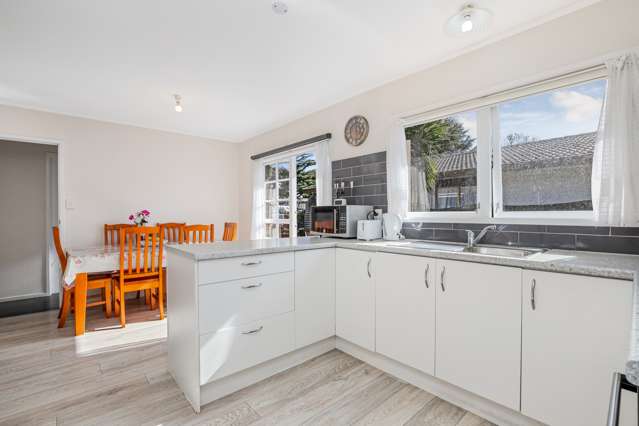 1/32 Beaumaris Way Conifer Grove_1