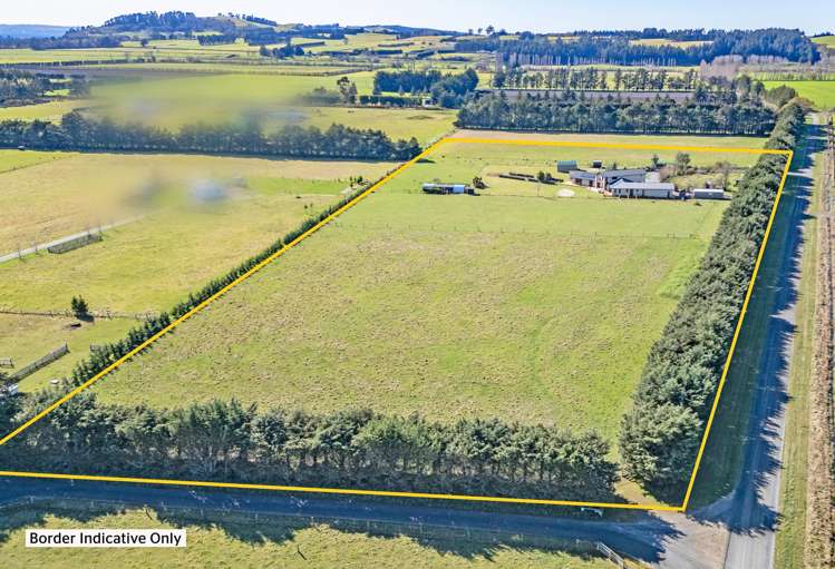 102 Glews Road Cust_63