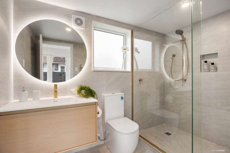 13 Preston Avenue Mt Albert_13